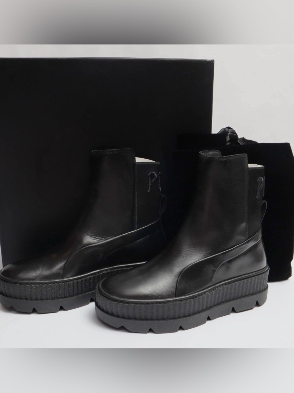 NEW Puma x Fenty Rihanna Chelsea Sneaker Boots Black Size 9